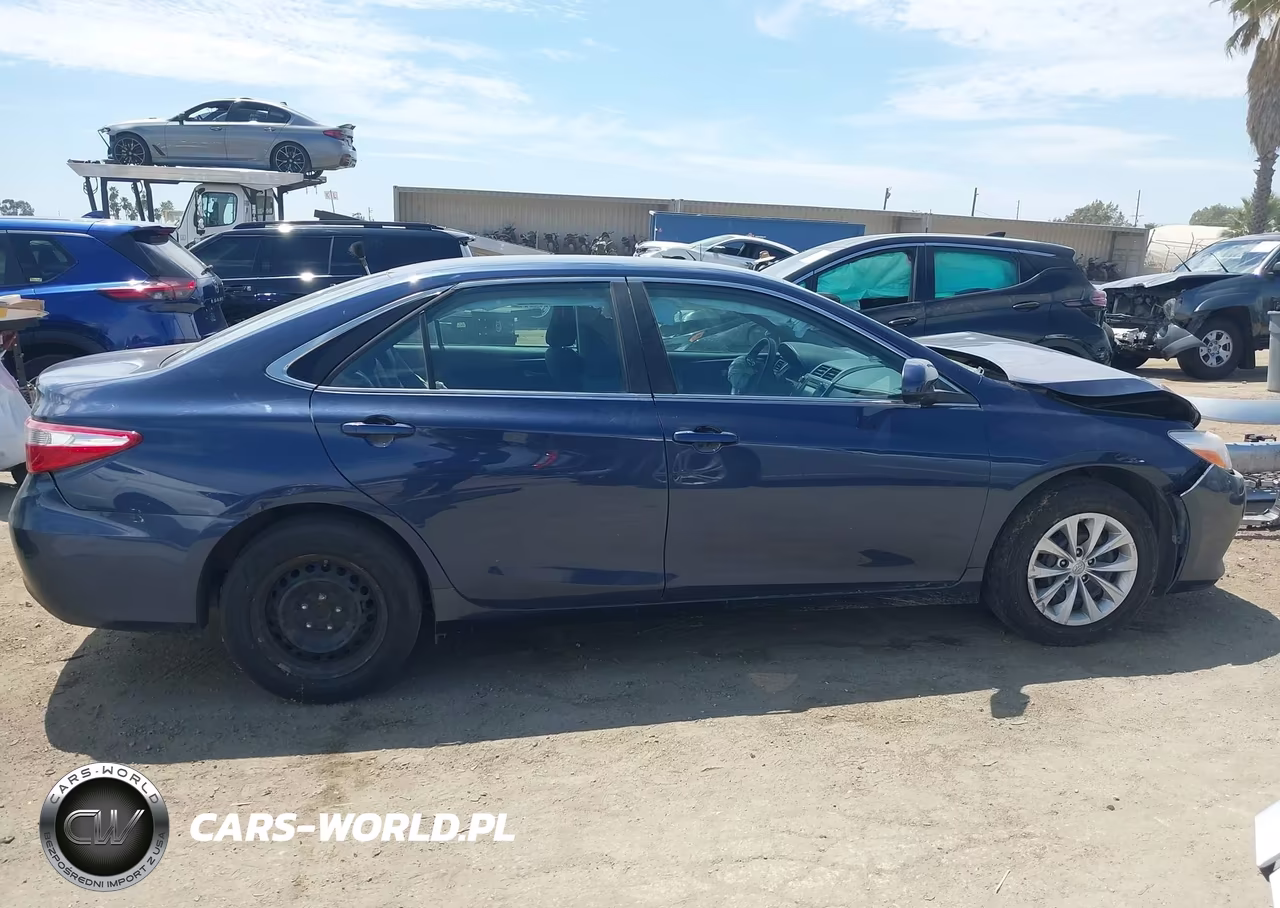 2017 Toyota Camry Le VIN:4T1BF1FK7HU794260 - 13