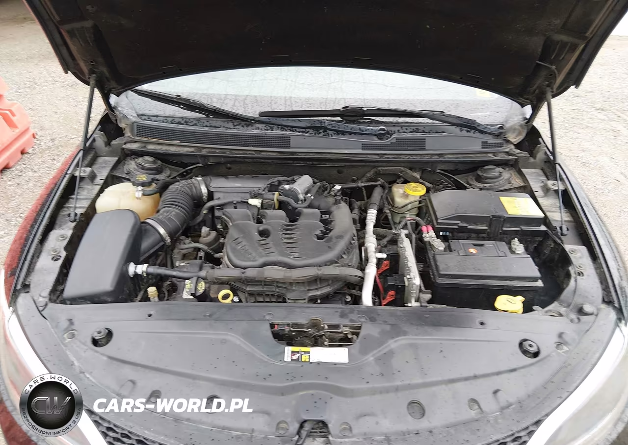 2015 Chrysler 200 C VIN:1C3CCCEG7FN567253 - 10