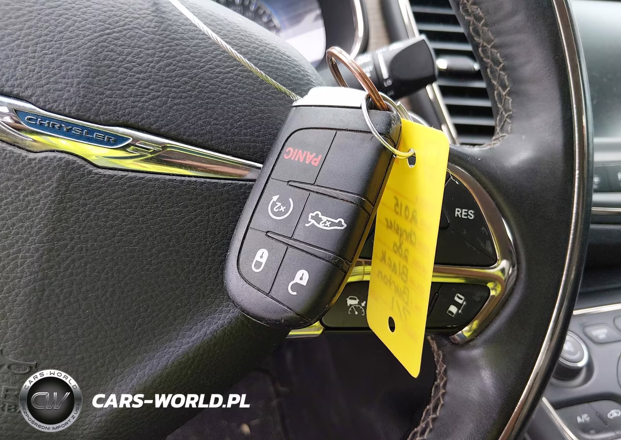 2015 Chrysler 200 C VIN:1C3CCCEG7FN567253 - 11
