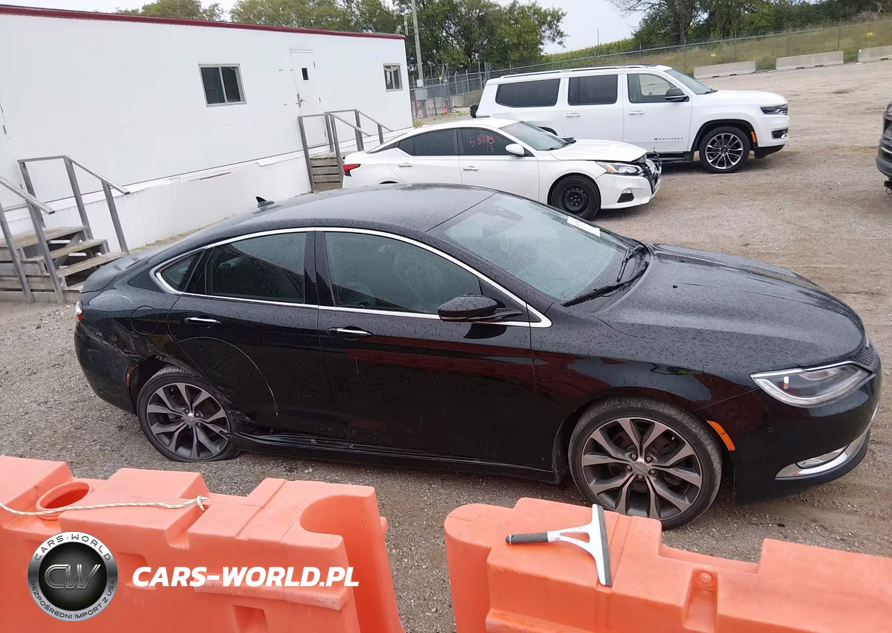 2015 Chrysler 200 C VIN:1C3CCCEG7FN567253 - 13