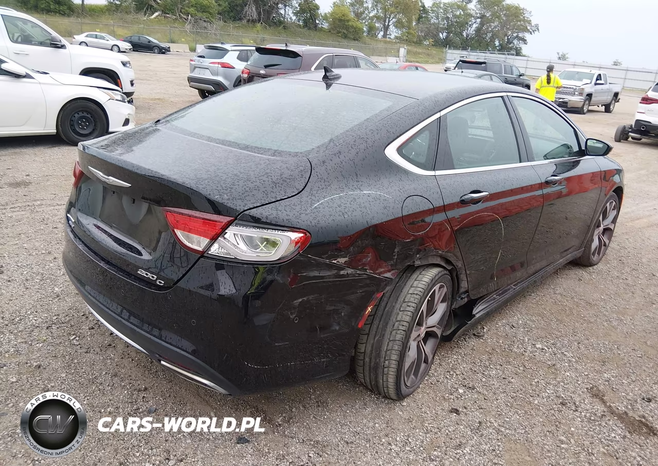 2015 Chrysler 200 C VIN:1C3CCCEG7FN567253 - 4