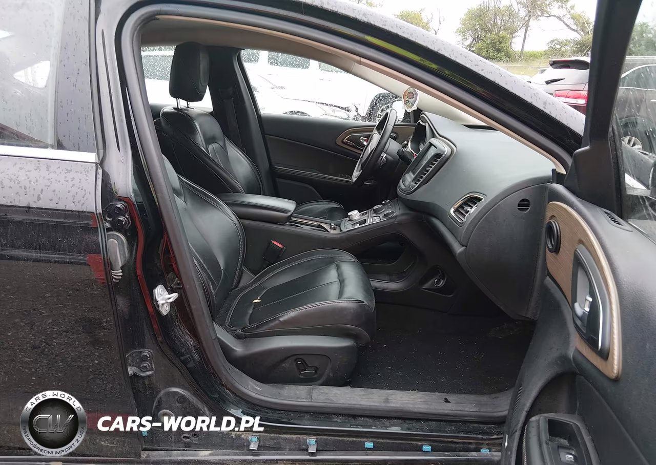 2015 Chrysler 200 C VIN:1C3CCCEG7FN567253 - 5