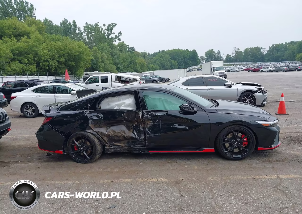 2026 Hyundai Elantra N VIN:KMHLW4DK7TU038185 - 13