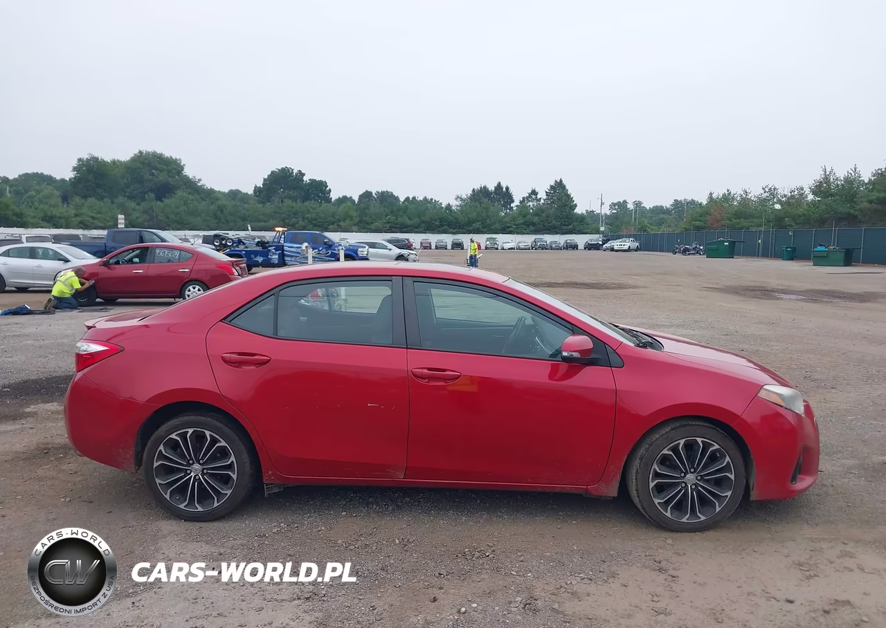 2016 Toyota Corolla S Plus VIN:5YFBURHE0GP490005 - 13