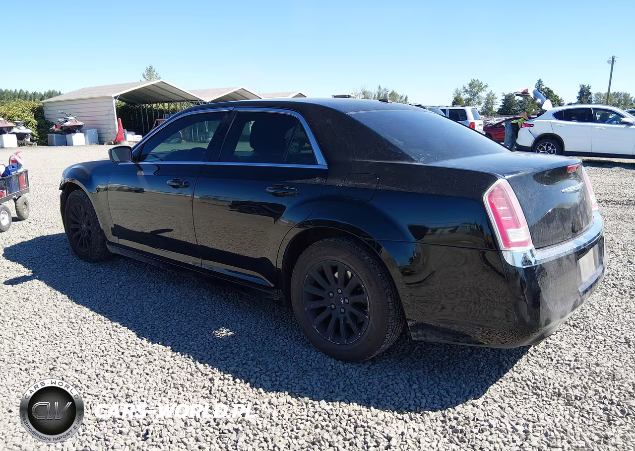 2012 Chrysler 300 VIN:2C3CCAAG0CH114171 - 3