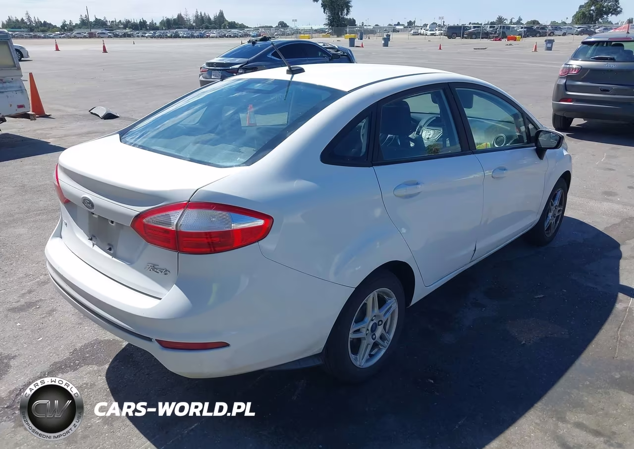 2017 Ford Fiesta Se VIN:3FADP4BJXHM151016 - 4