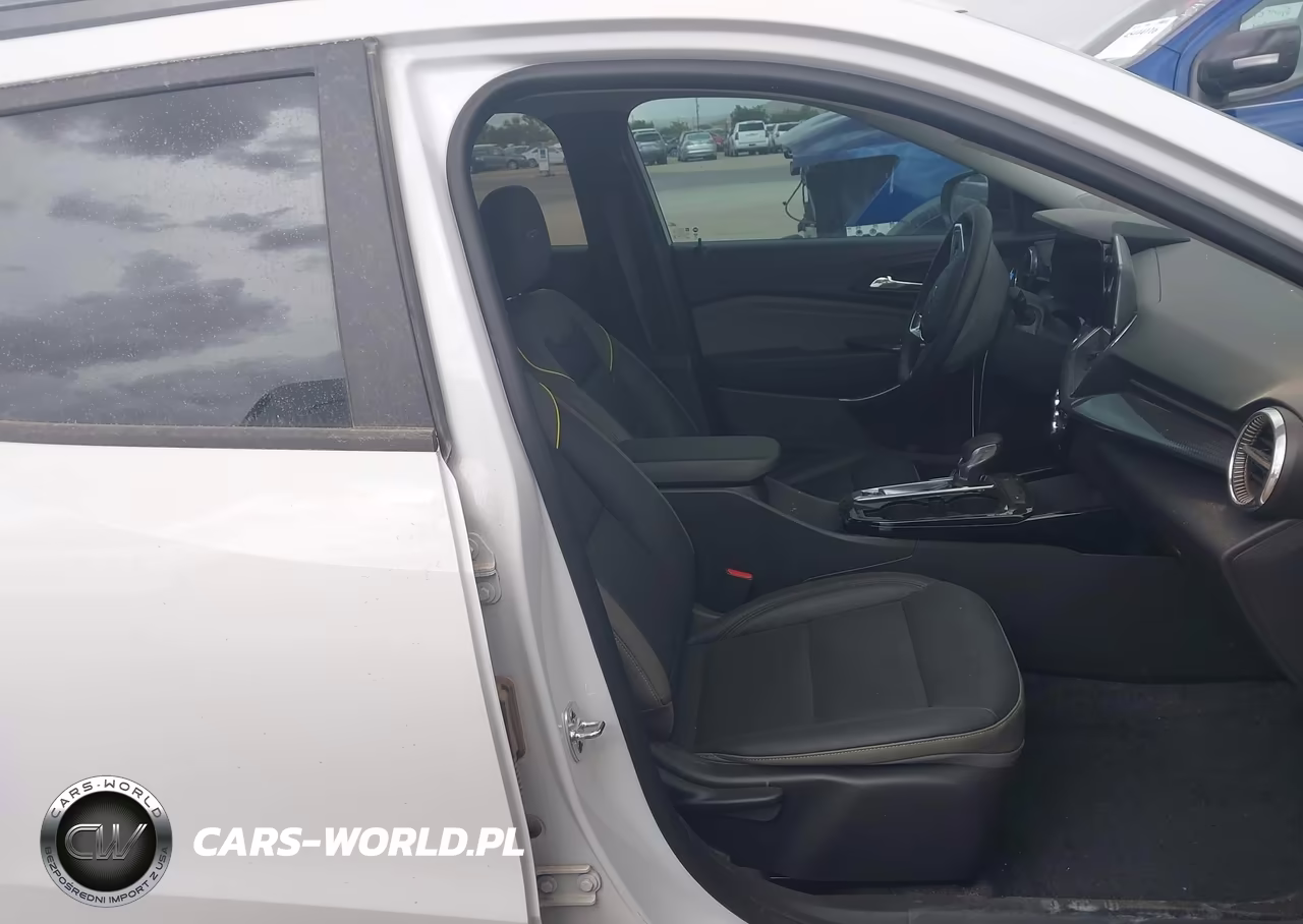 2025 Chevrolet Trax Fwd Activ VIN:KL77LKEP3SC131333 - 5