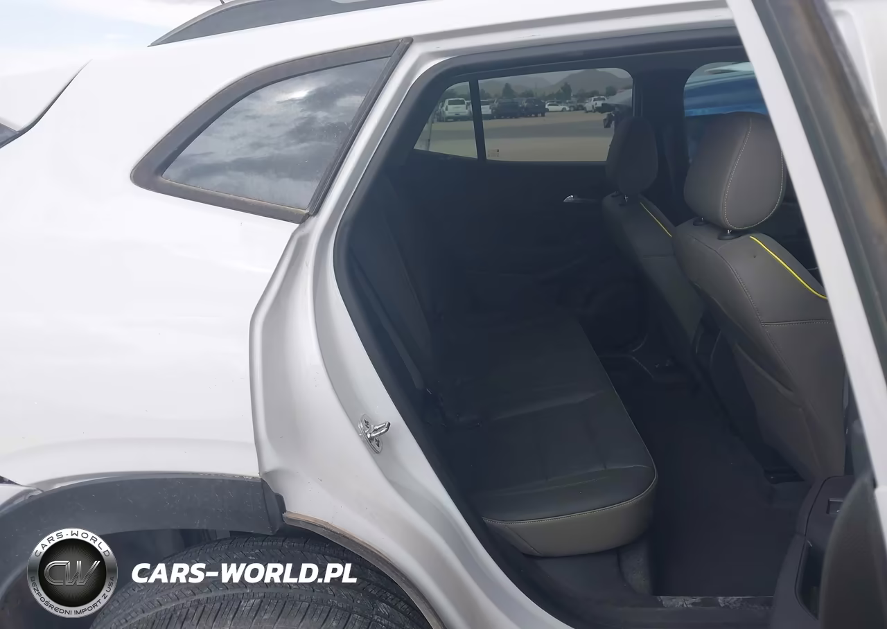 2025 Chevrolet Trax Fwd Activ VIN:KL77LKEP3SC131333 - 8