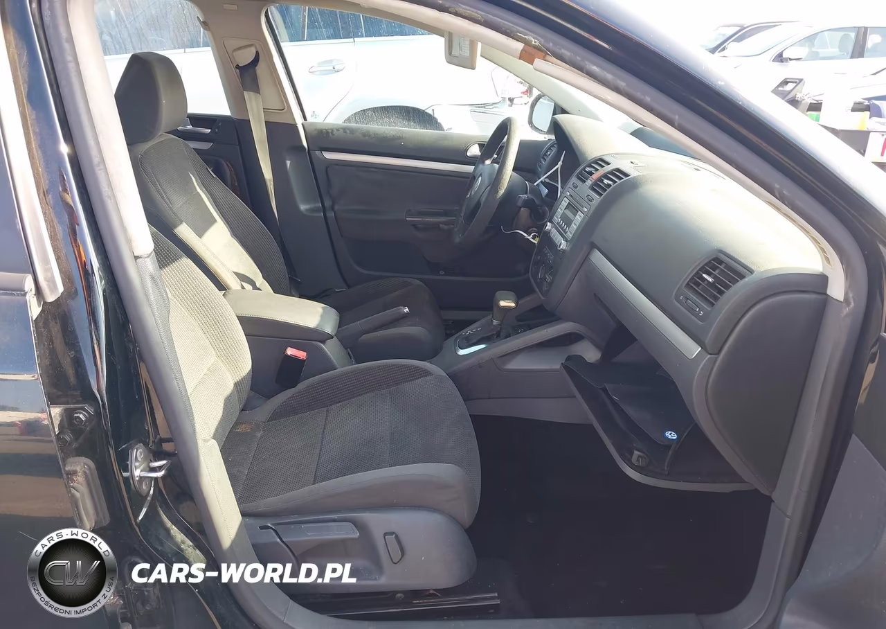 2009 Volkswagen Jetta S VIN:3VWJZ71K79M138726 - 5