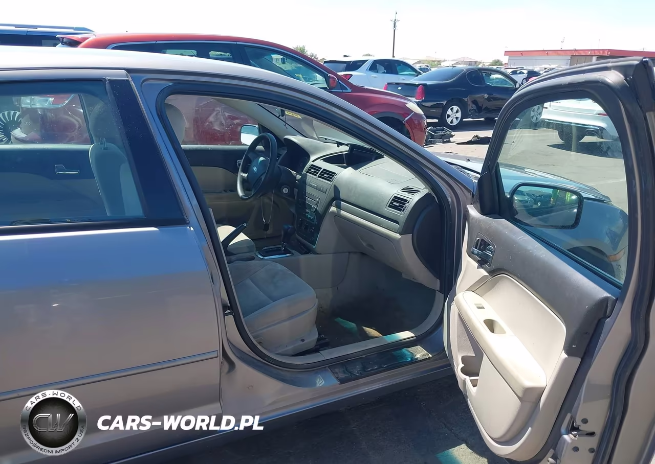2007 Ford Fusion S VIN:3FAHP06ZX7R268199 - 5