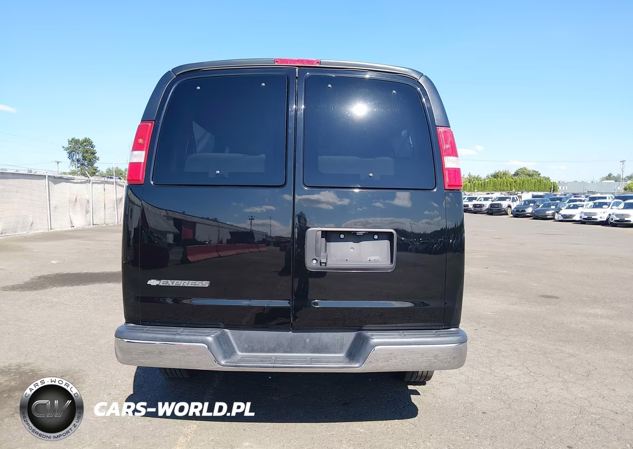 2017 Chevrolet Express 3500 Lt VIN:1GAZGPFF6H1287995 - 16