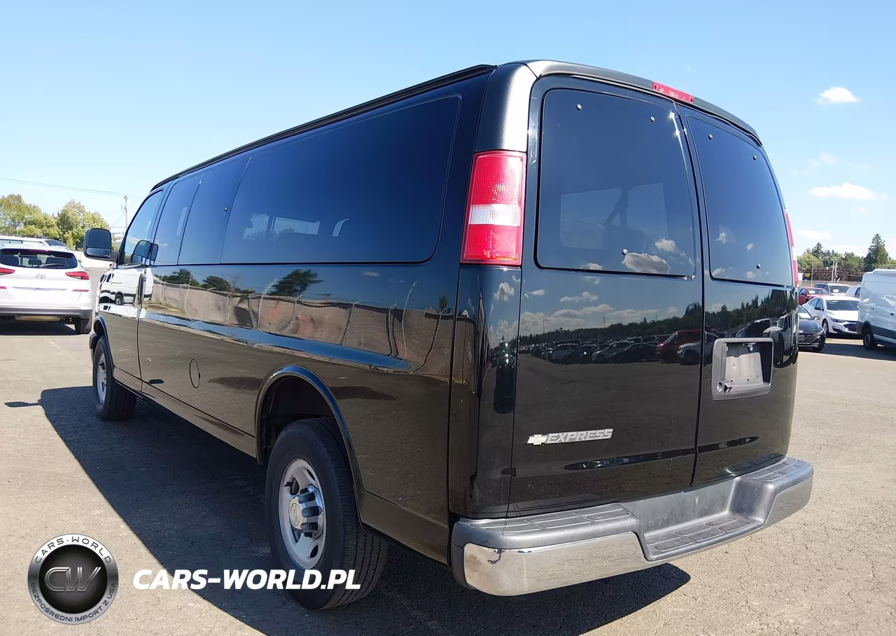 2017 Chevrolet Express 3500 Lt VIN:1GAZGPFF6H1287995 - 3