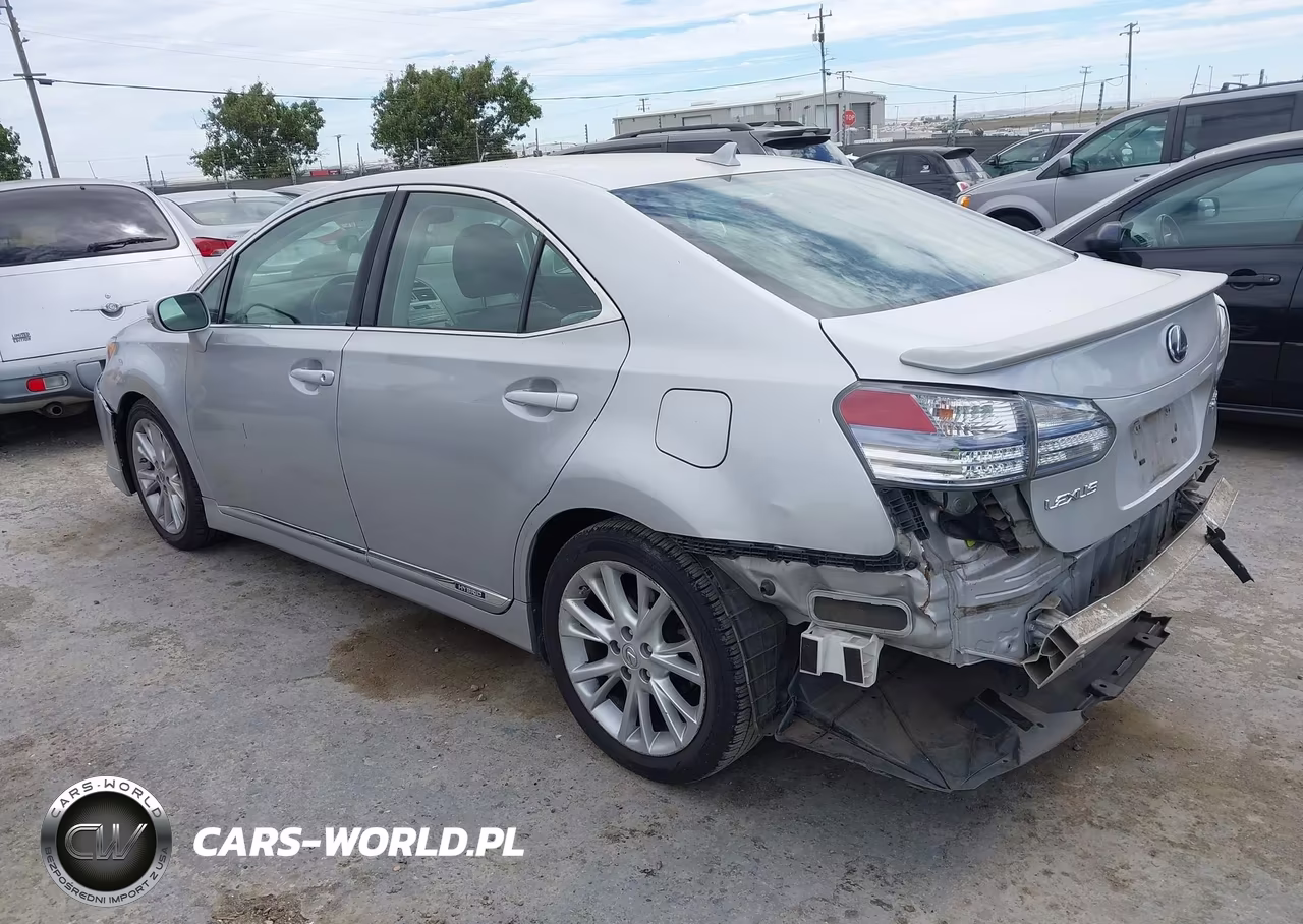 2010 Lexus Hs 250H Premium VIN:JTHBB1BAXA2024034 - 3