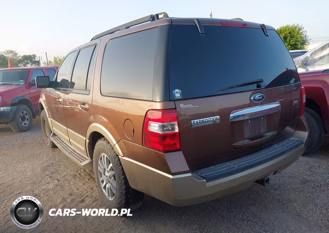2011 Ford Expedition Xlt VIN:1FMJU1H55BEF20808 - 3