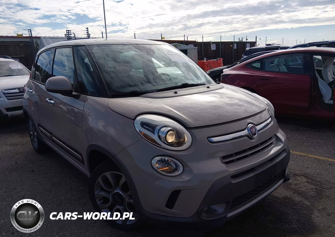 2015 Fiat 500L Trekking VIN:ZFBCFADH1FZ034053 - 1