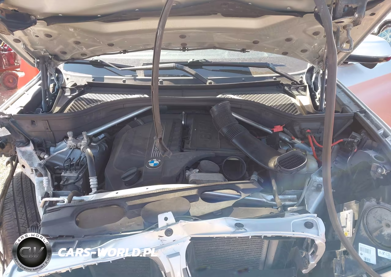 2017 BMW X5 xDrive35I VIN:5UXKR0C30H0V83913 - 10