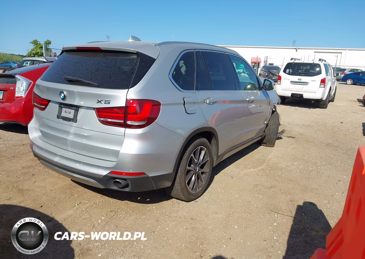 2017 BMW X5 xDrive35I VIN:5UXKR0C30H0V83913 - 4