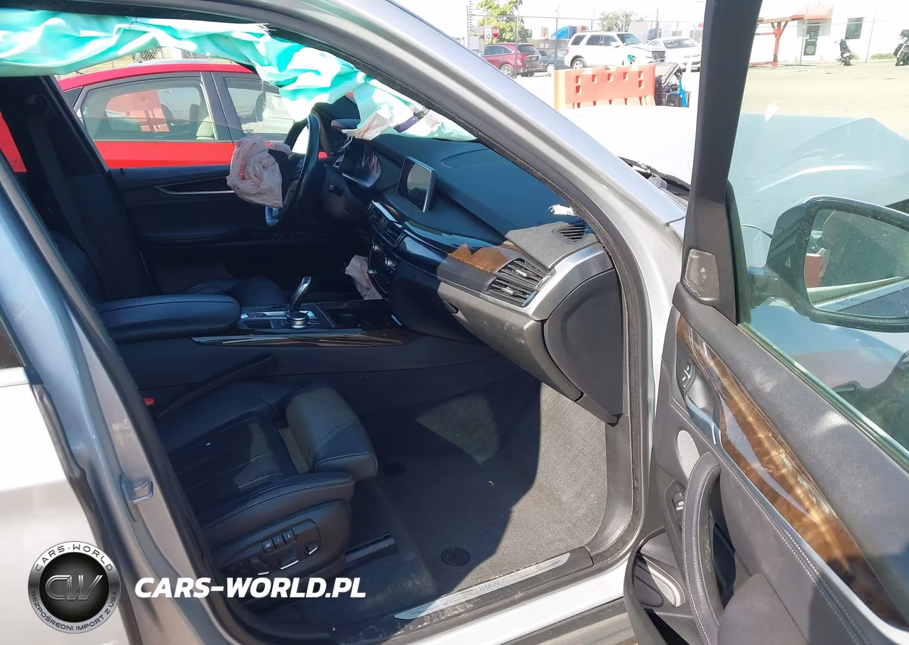 2017 BMW X5 xDrive35I VIN:5UXKR0C30H0V83913 - 5