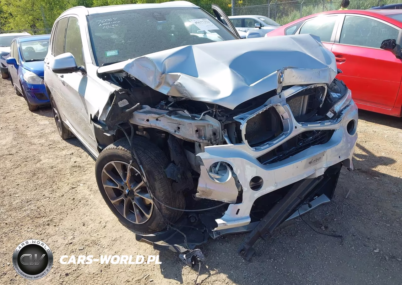 2017 BMW X5 xDrive35I VIN:5UXKR0C30H0V83913 - 6