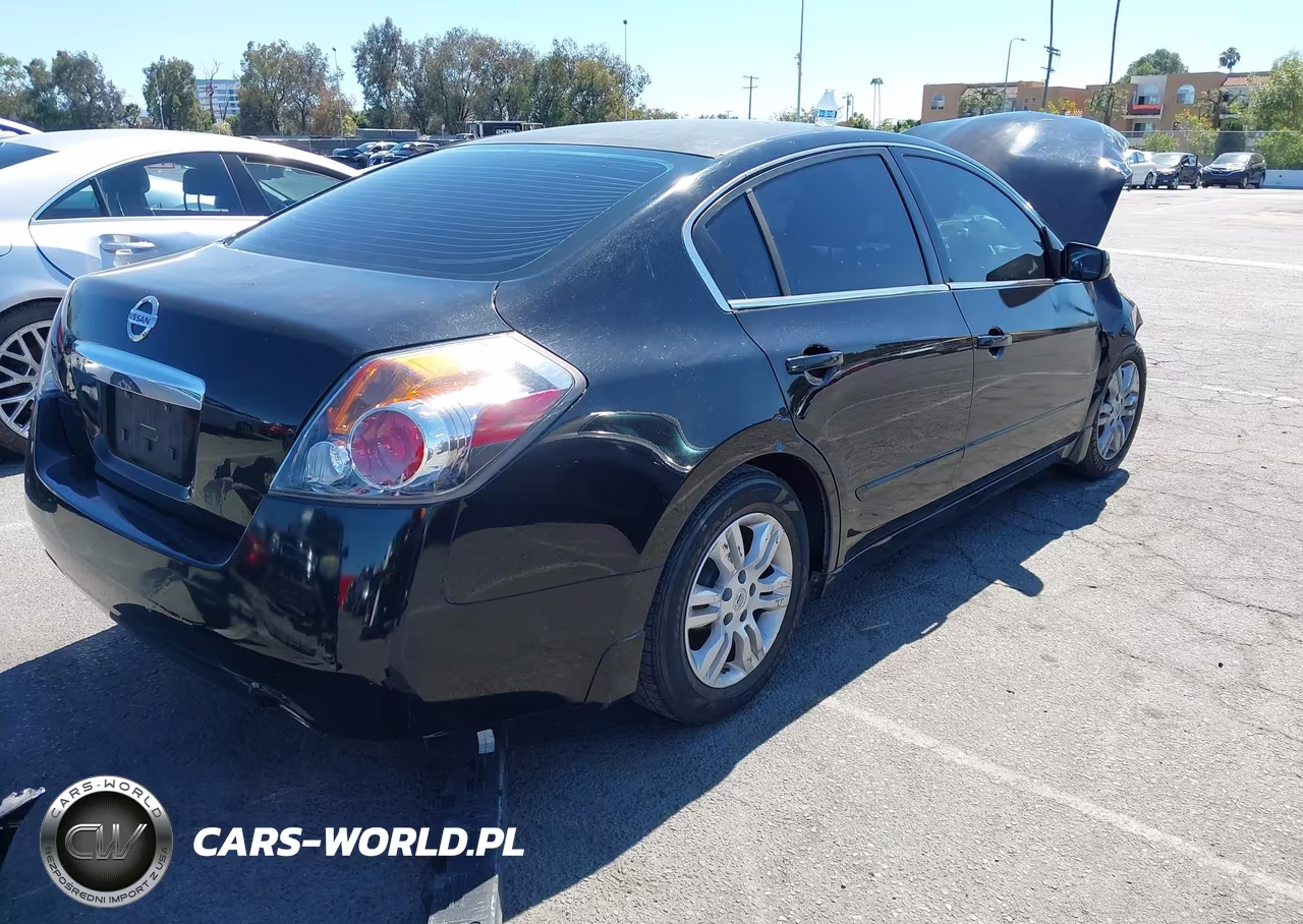 2010 Nissan Altima 2.5 S VIN:1N4AL2AP8AN448824 - 4