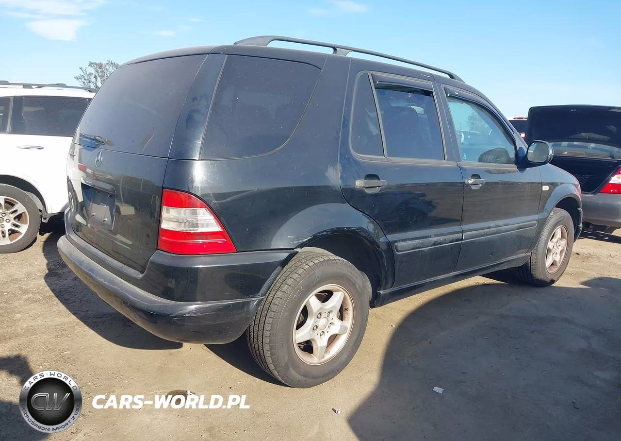 2000 Mercedes-Benz Ml 320 VIN:4JGAB54E8YA161957 - 4