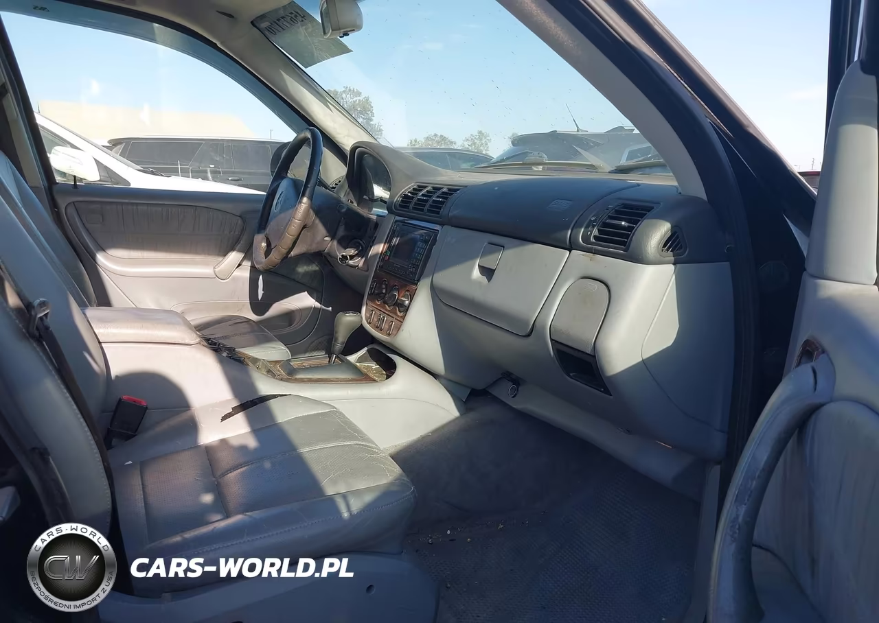 2000 Mercedes-Benz Ml 320 VIN:4JGAB54E8YA161957 - 5