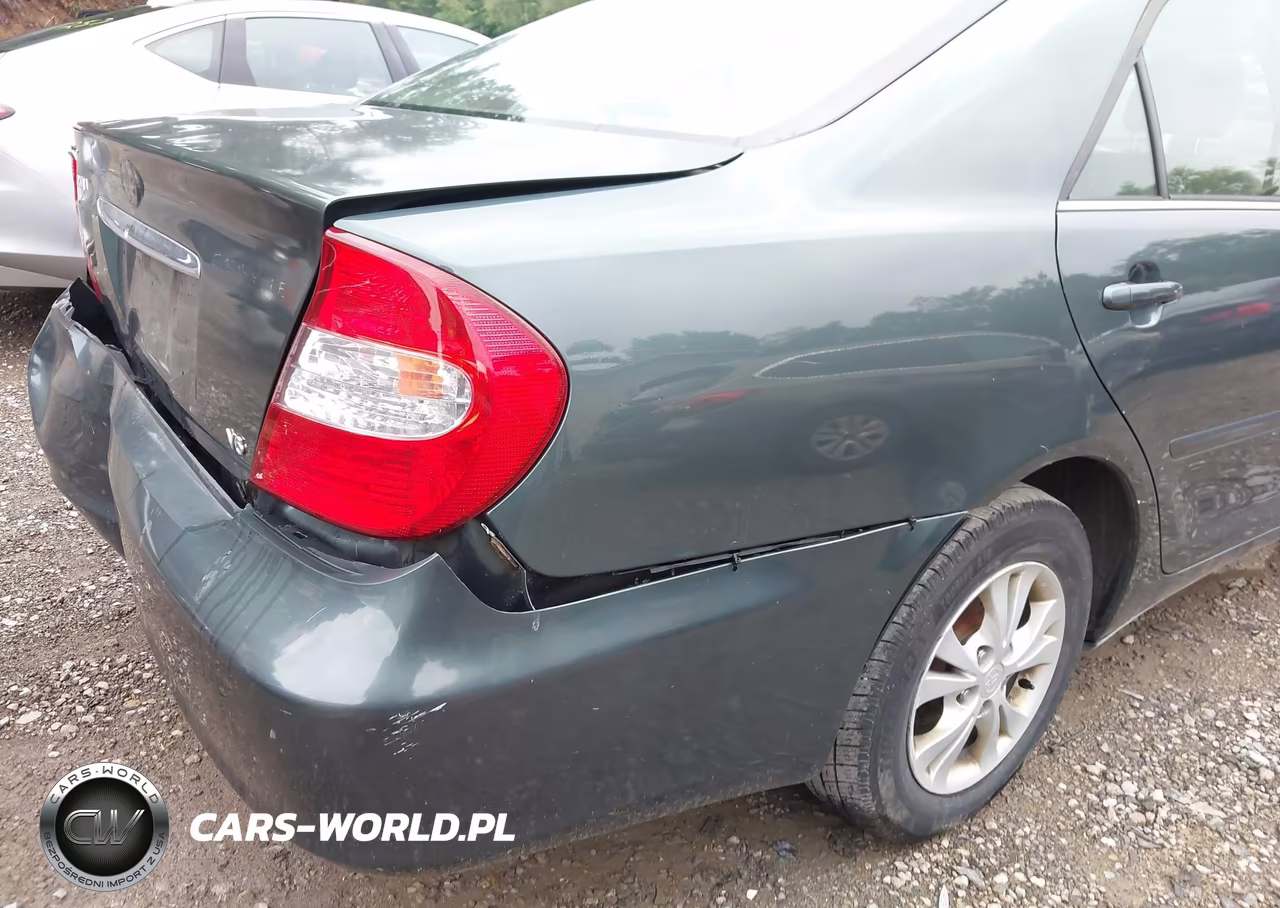 2004 Toyota Camry Le V6 VIN:4T1BF30K04U070098 - 17