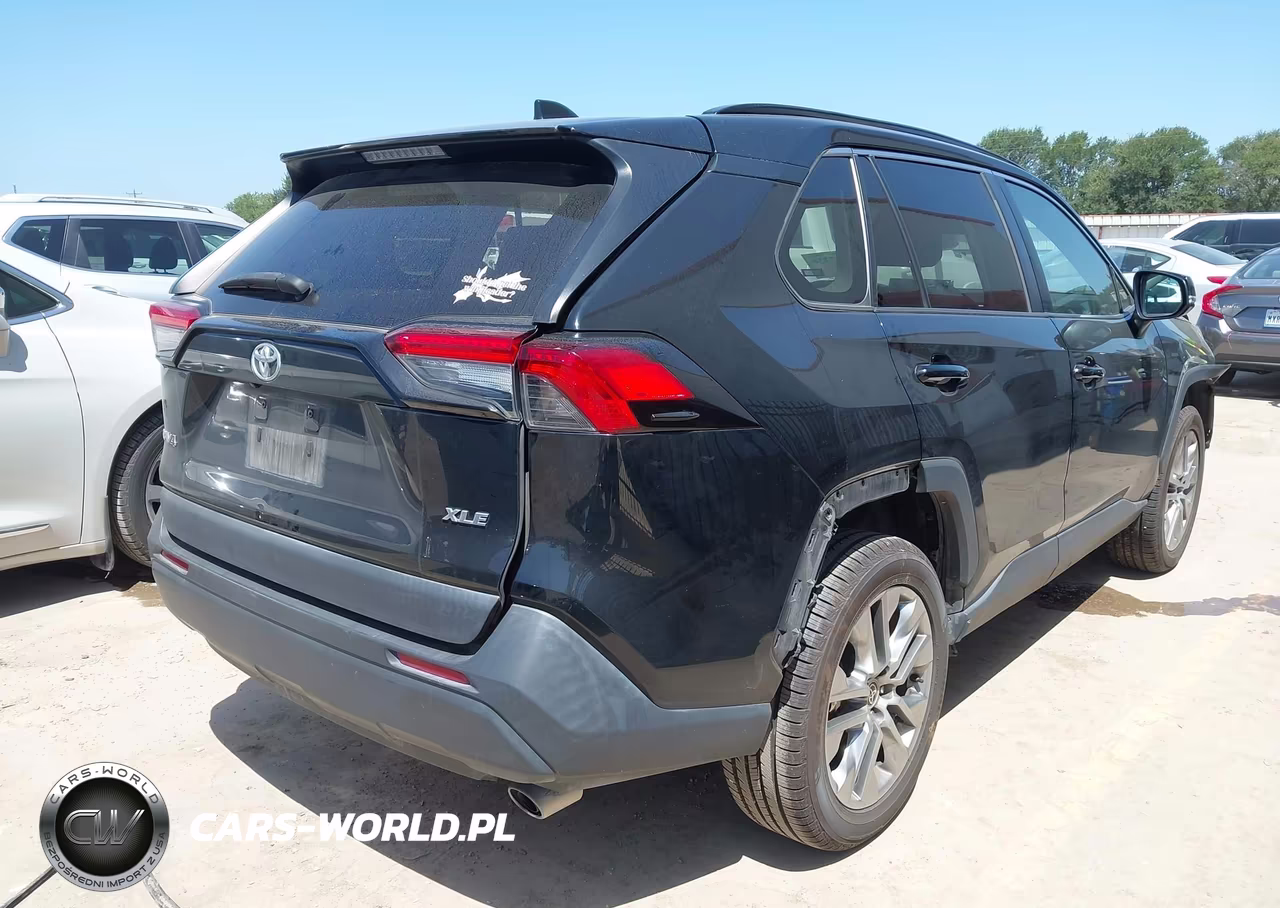 2023 Toyota Rav4 Xle Premium VIN:2T3C1RFV9PW256757 - 4