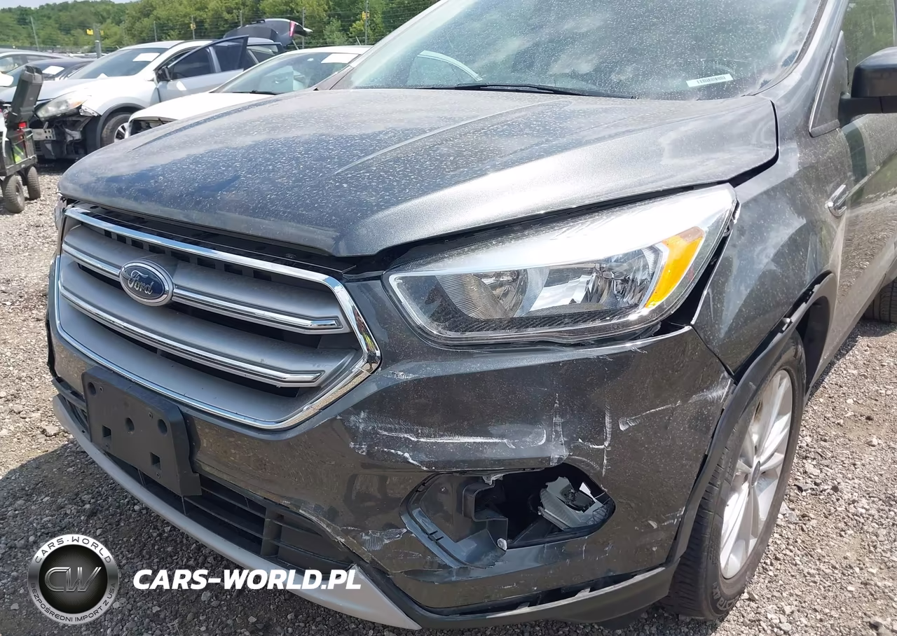 2017 Ford Escape Se VIN:1FMCU9GDXHUA20979 - 6
