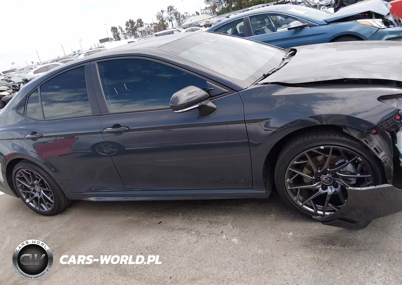 2026 Toyota Camry Xse VIN:4T1DAACK4TU665218 - 13