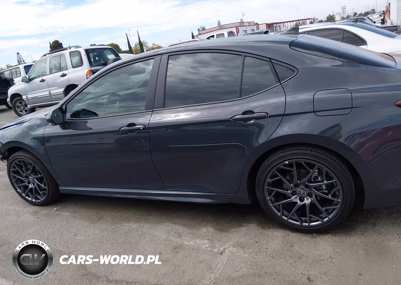 2026 Toyota Camry Xse VIN:4T1DAACK4TU665218 - 14