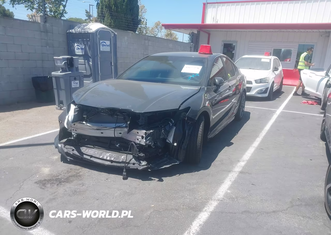 2026 Toyota Camry Xse VIN:4T1DAACK4TU665218 - 2