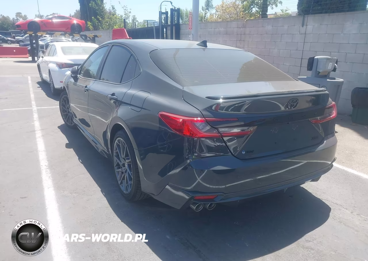2026 Toyota Camry Xse VIN:4T1DAACK4TU665218 - 3