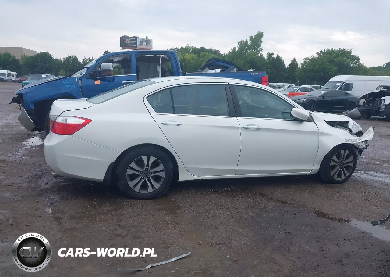 2015 Honda Accord Lx VIN:1HGCR2F33FA002412 - 13