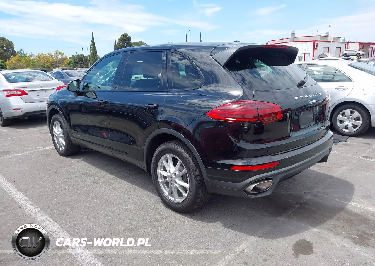 2017 Porsche Cayenne VIN:WP1AA2A2XHKA88549 - 3