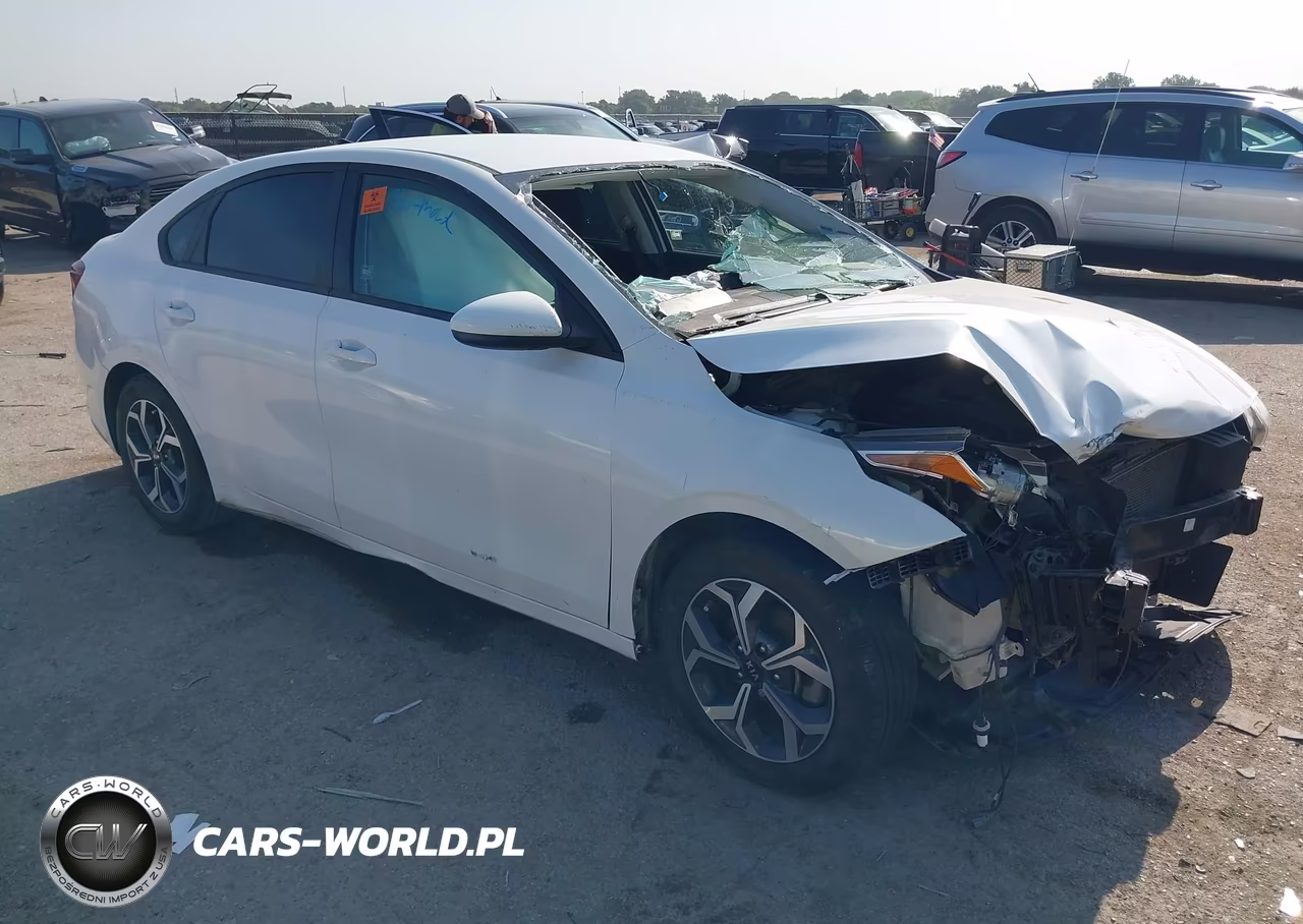2021 Kia Forte Lxs – zdjęcie 1 z 17