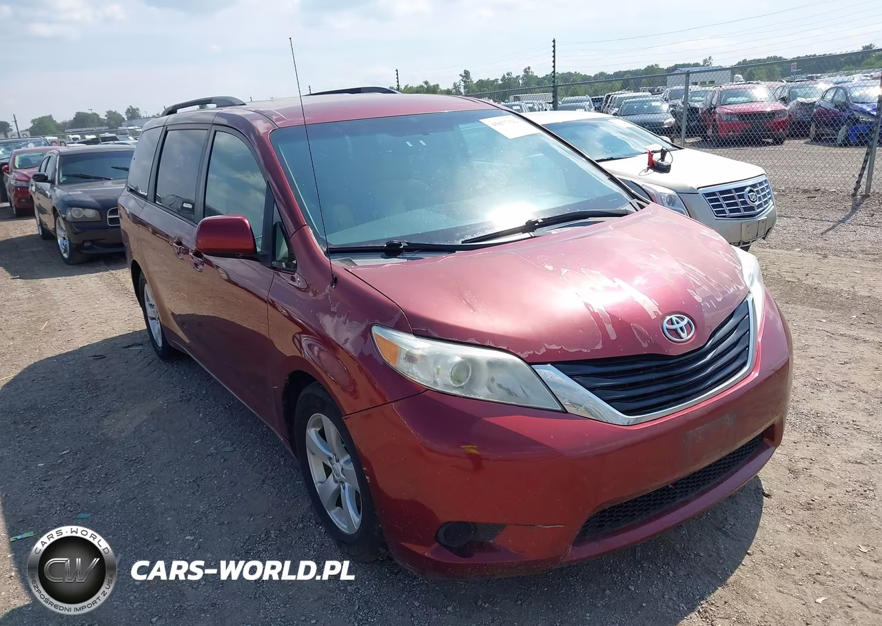 2011 Toyota Sienna Le V6 VIN:5TDKK3DC5BS052619 - 1