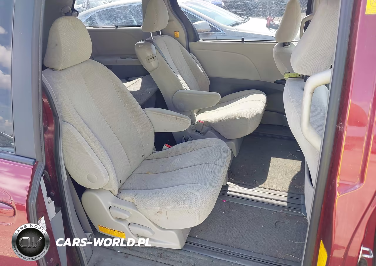 2011 Toyota Sienna Le V6 VIN:5TDKK3DC5BS052619 - 8