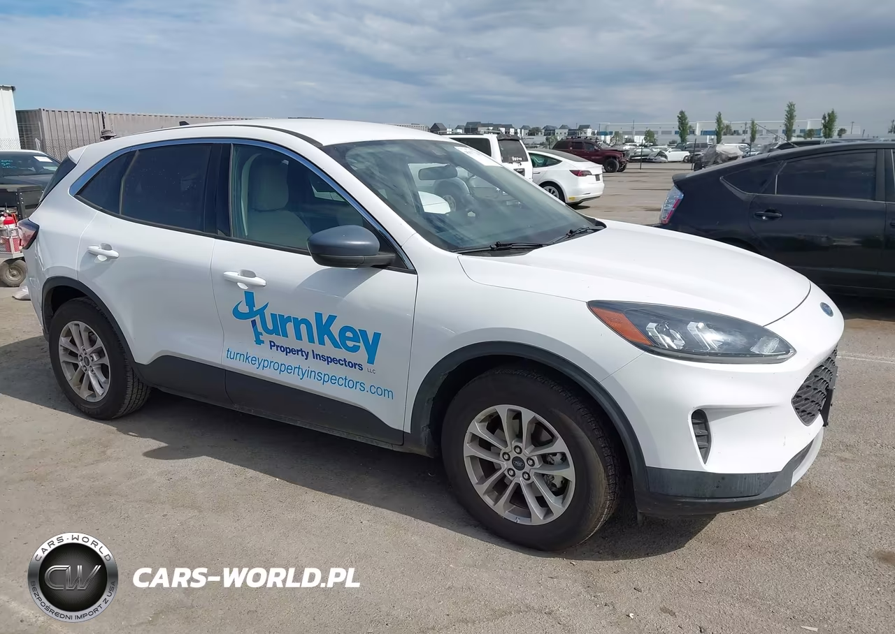 2020 Ford Escape Se