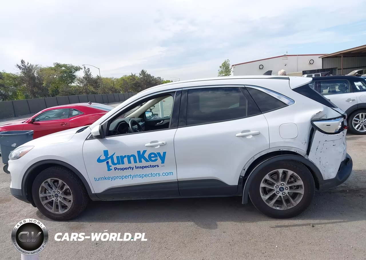 2020 Ford Escape Se VIN:1FMCU0G61LUB13296 - 14
