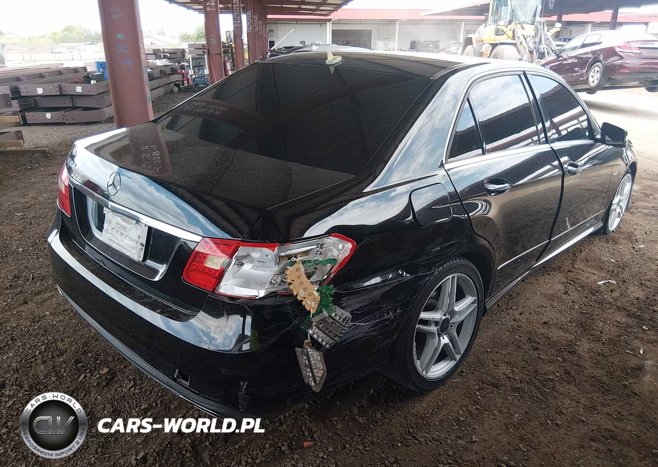 2012 Mercedes-Benz E 350 VIN:WDDHF5KB3CA585982 - 4