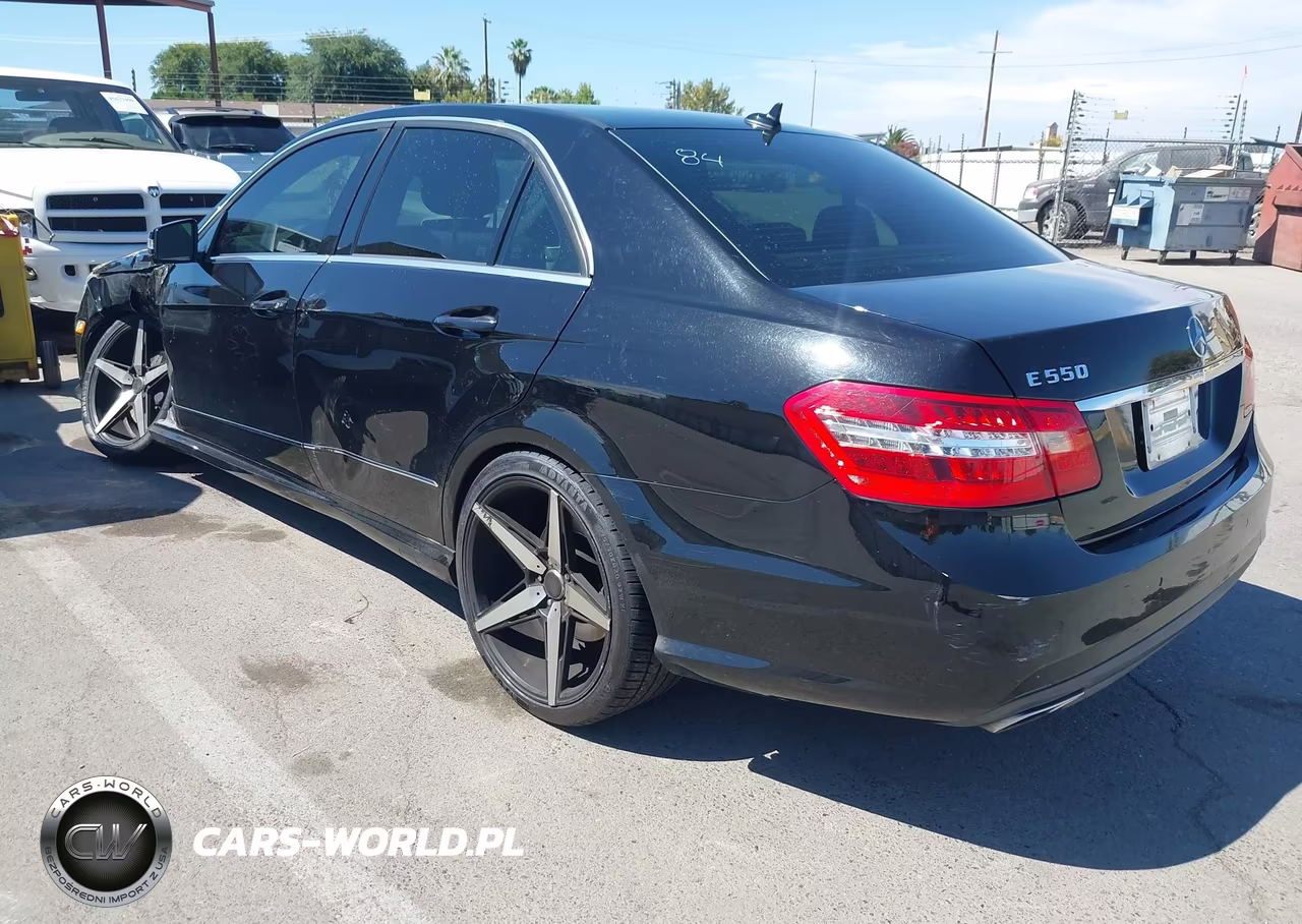 2010 Mercedes-Benz E 550 VIN:WDDHF7CB3AA203568 - 3