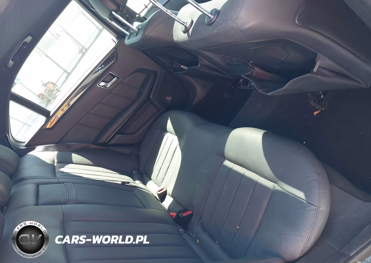 2010 Mercedes-Benz E 550 VIN:WDDHF7CB3AA203568 - 8