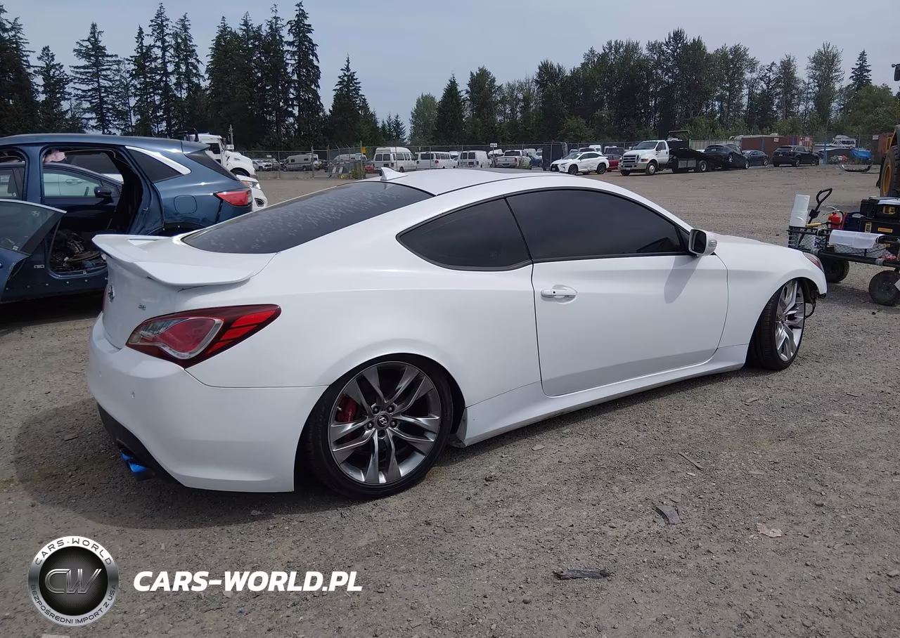 2015 Hyundai Genesis 3.8 Ultimate VIN:KMHHU6KJ3FU129072 - 4