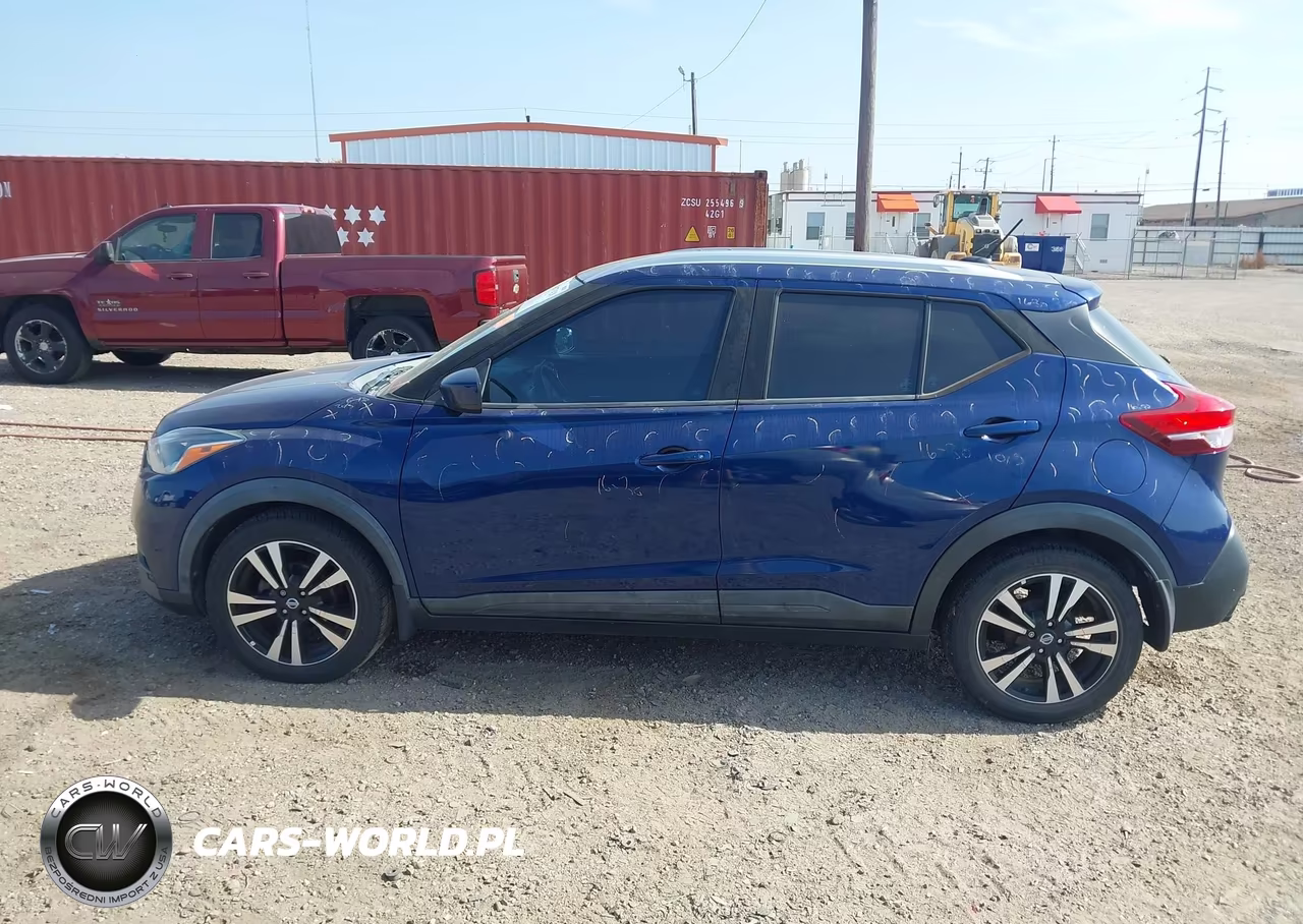2018 Nissan Kicks Sv VIN:3N1CP5CU8JL543818 - 14