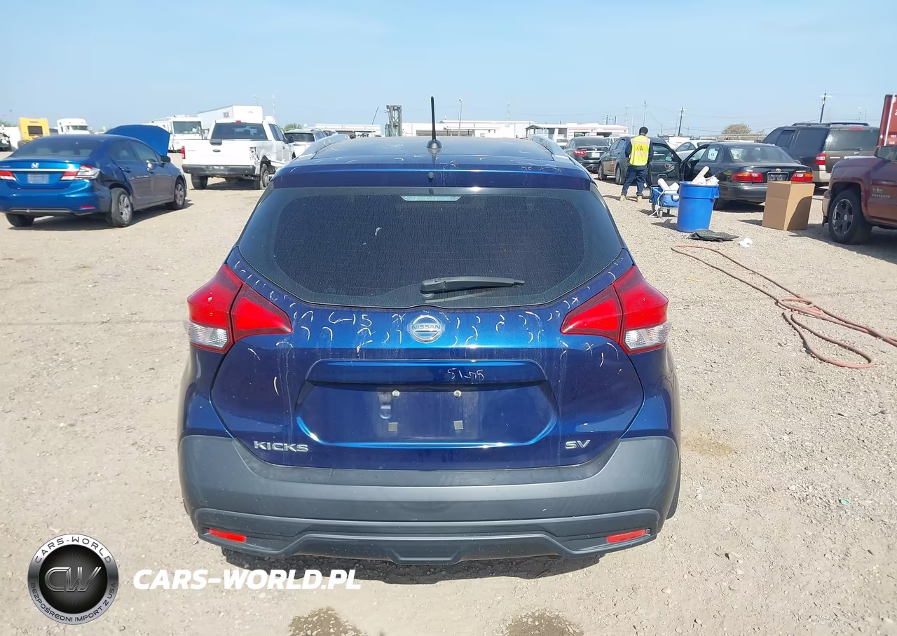 2018 Nissan Kicks Sv VIN:3N1CP5CU8JL543818 - 16