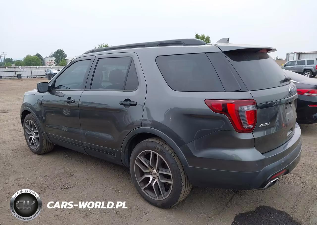 2016 Ford Explorer Sport VIN:1FM5K8GT7GGD28947 - 14