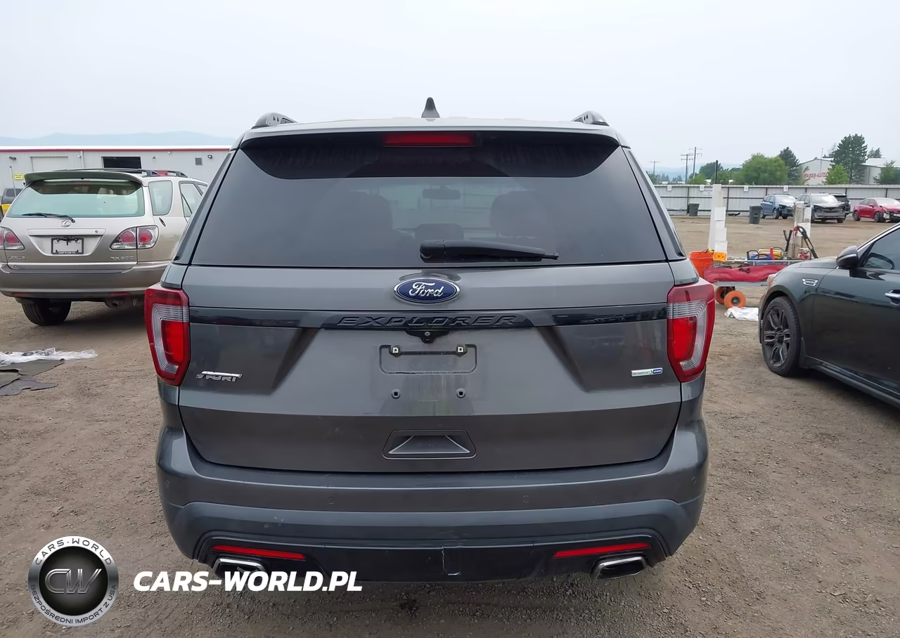 2016 Ford Explorer Sport VIN:1FM5K8GT7GGD28947 - 16