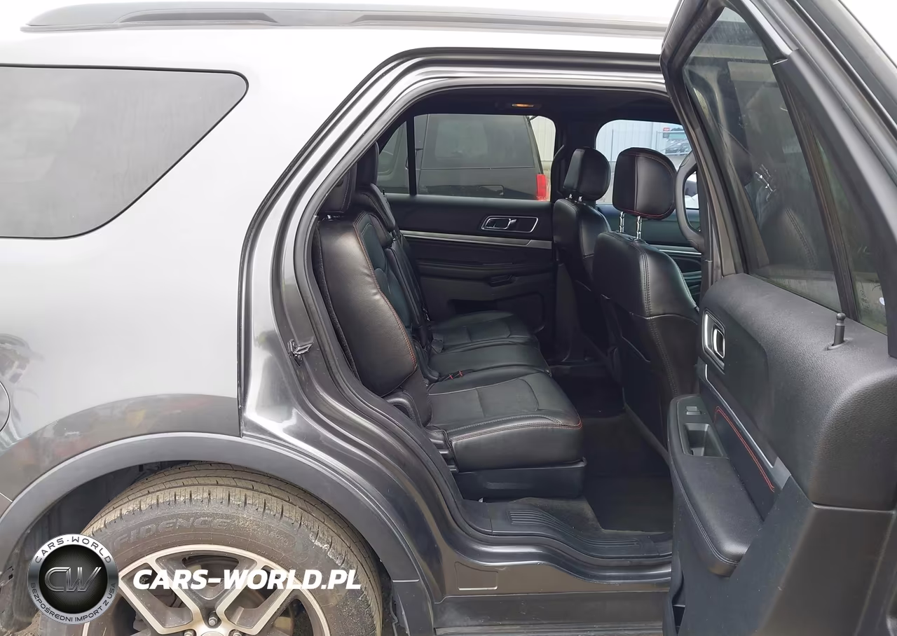 2016 Ford Explorer Sport VIN:1FM5K8GT7GGD28947 - 8