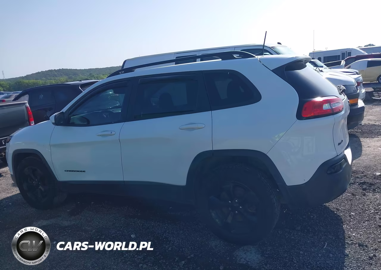 2016 Jeep Cherokee Altitude VIN:1C4PJMCBXGW186959 - 13